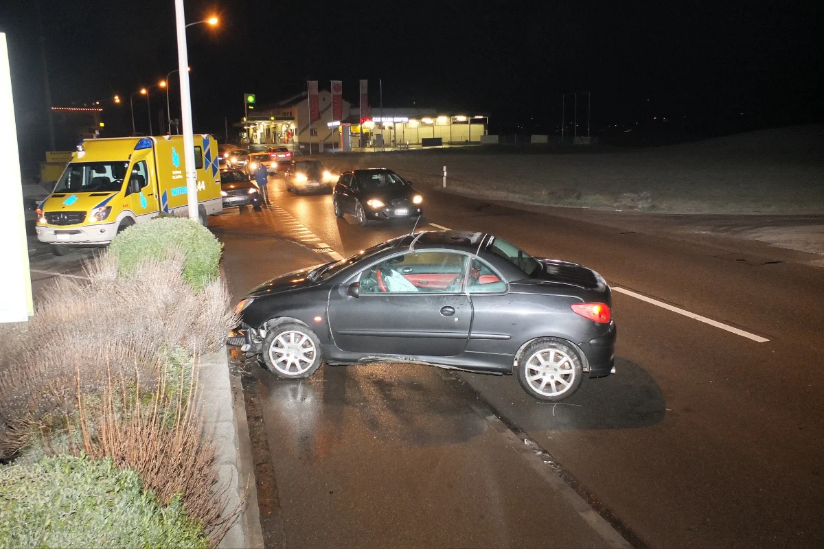 Gossau SG - Auf der A1 beim Spurwechsel verunfallt - Zeugenaufruf 
