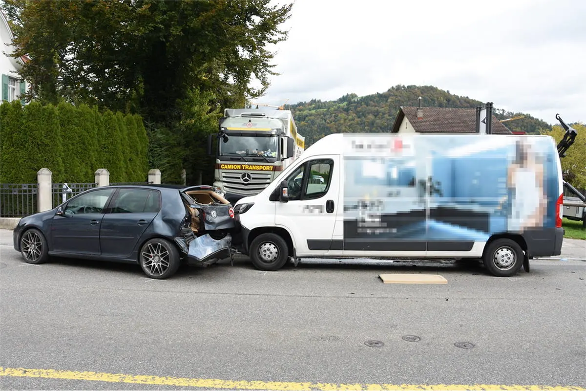 Bütschwil SG - Mehrere Unfälle