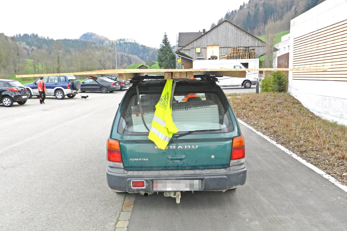 In Dussnang zu breit geladen
