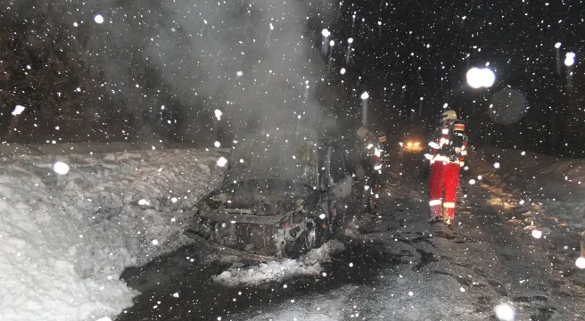 Fahrzeug in Nesslau ausgebrannt
