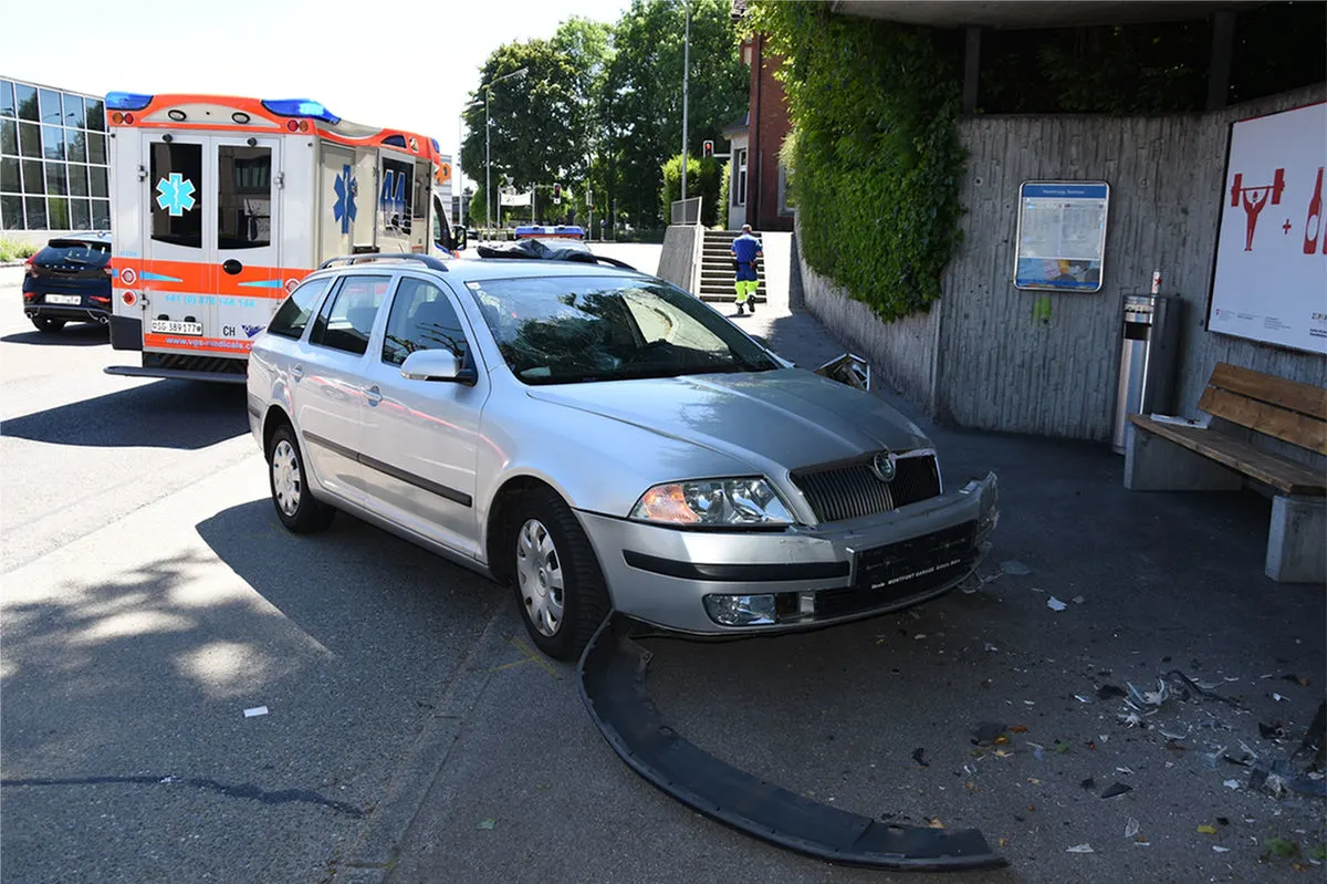 Heerbrugg SG - Fussgängerin von Auto erfasst