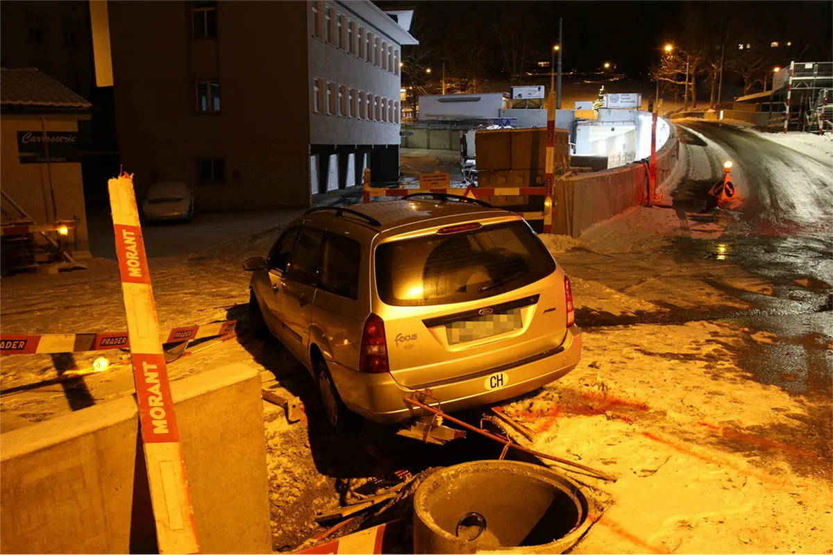 St. Gallen SG - In Baustelle gerutscht