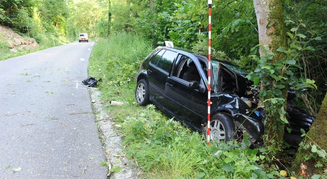 In Oberembrach selbst kollidiert und schwer verletzt