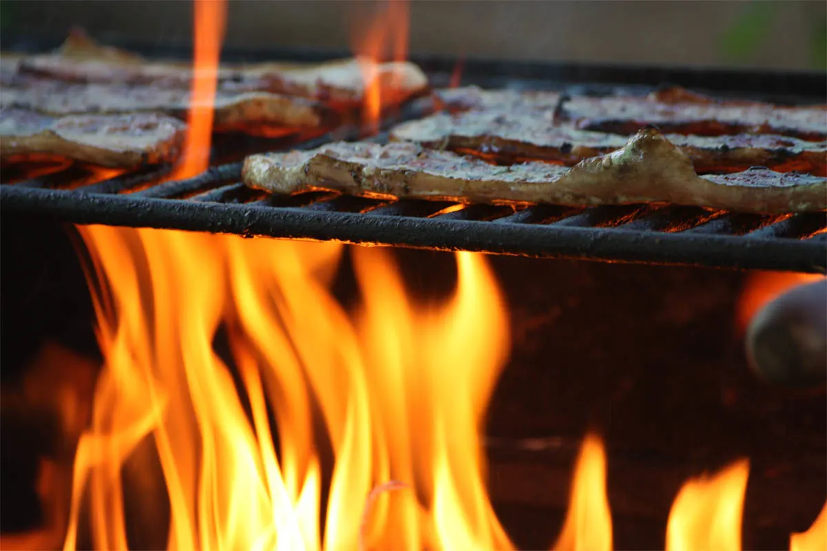 Niederuzwil: Grill auf Balkon in Brand geraten