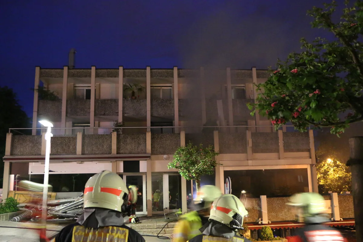 Mehrere 100'000 Franken Sachschaden bei Brand in Wallisellen