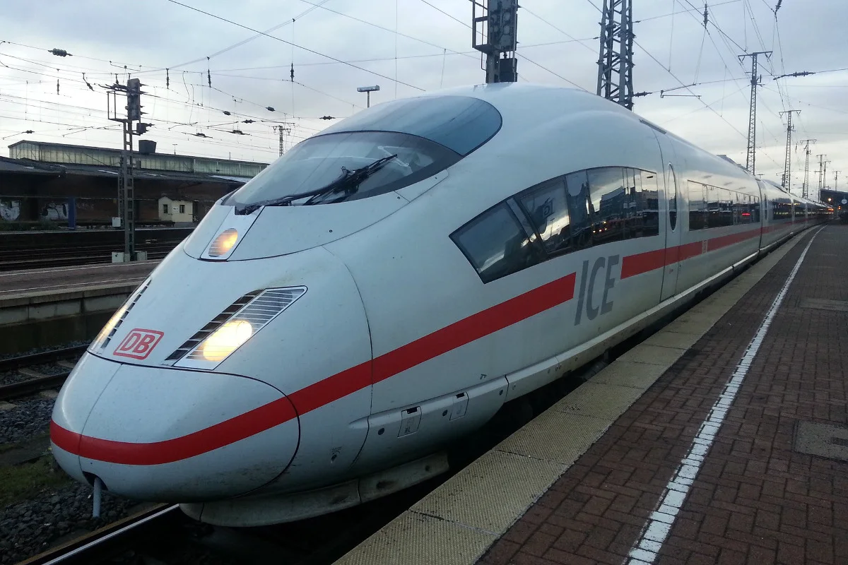 Heppenheim HE/Laudenbach NW - Frau von ICE tödlich erfasst - Zeugenaufruf