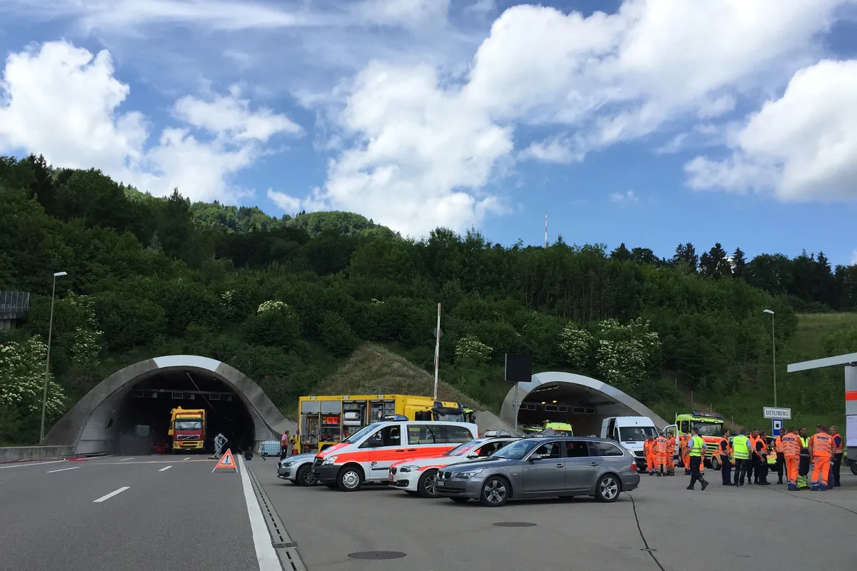 Flüssigkeit im Uetlibergtunnel ausgelaufen
