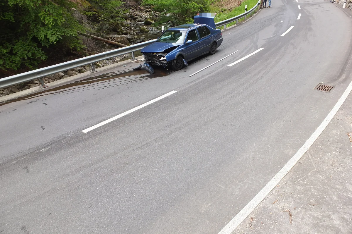 Beifahrerin bei Verkehrsunfall in Gams verletzt
