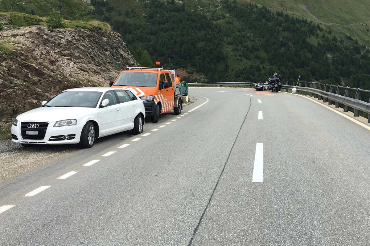 Poschiavo GR - Soziuslenkerin erleidet Verletzungen