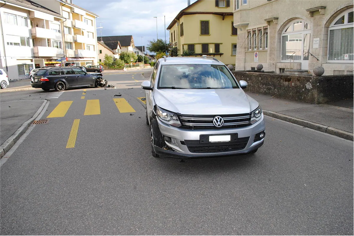 Schaffhausen SH - Kollision beim Abbiegen - Zeugenaufruf