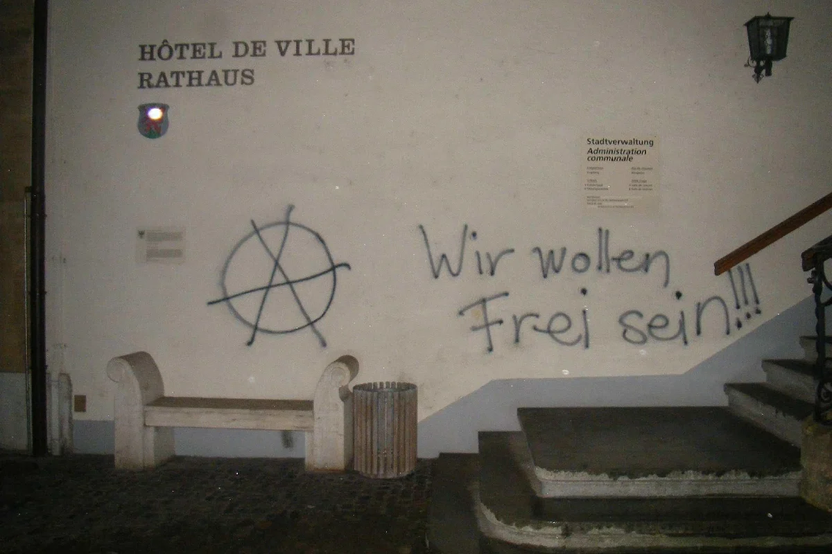 Tags in Murten