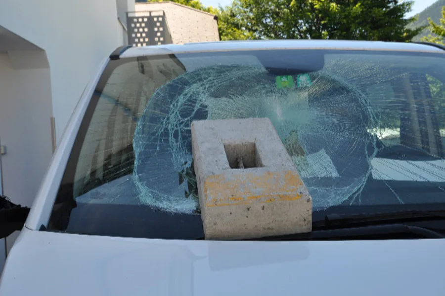 Balzers LI - Sachbeschädigung an Auto