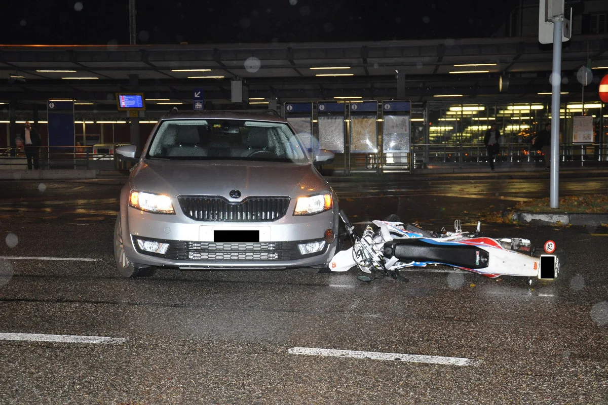 Kollision zwischen Auto und Motorrad in Olten