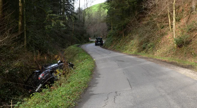 Heftige Streifkollision in Grosswangen fordert zwei Verletzte