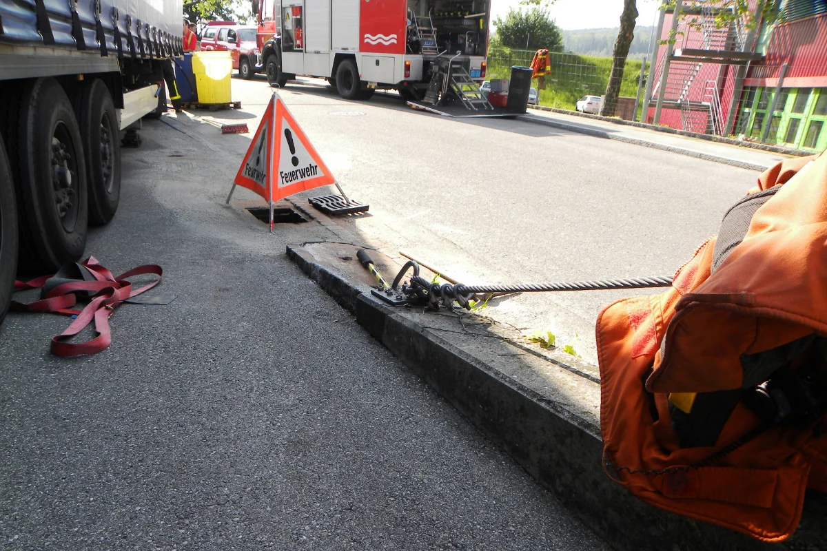 St. Gallen: Tank aufgerissen, Diesel ausgelaufen
