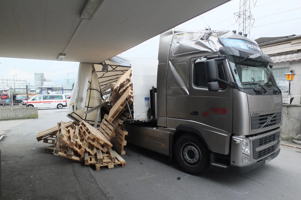 Flums SG - Am Steuer eingeschlafen und verunfallt
