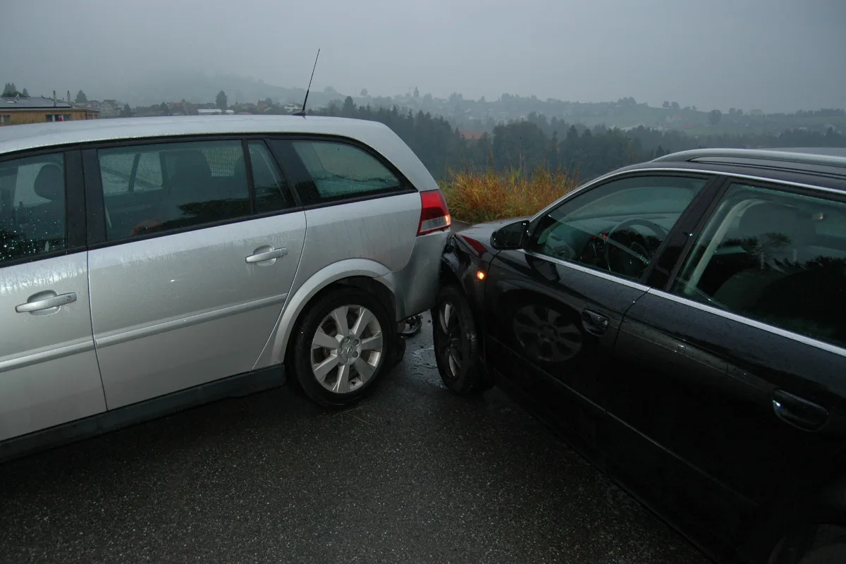 Trogen AR - Zusammenstoss zweier Autos