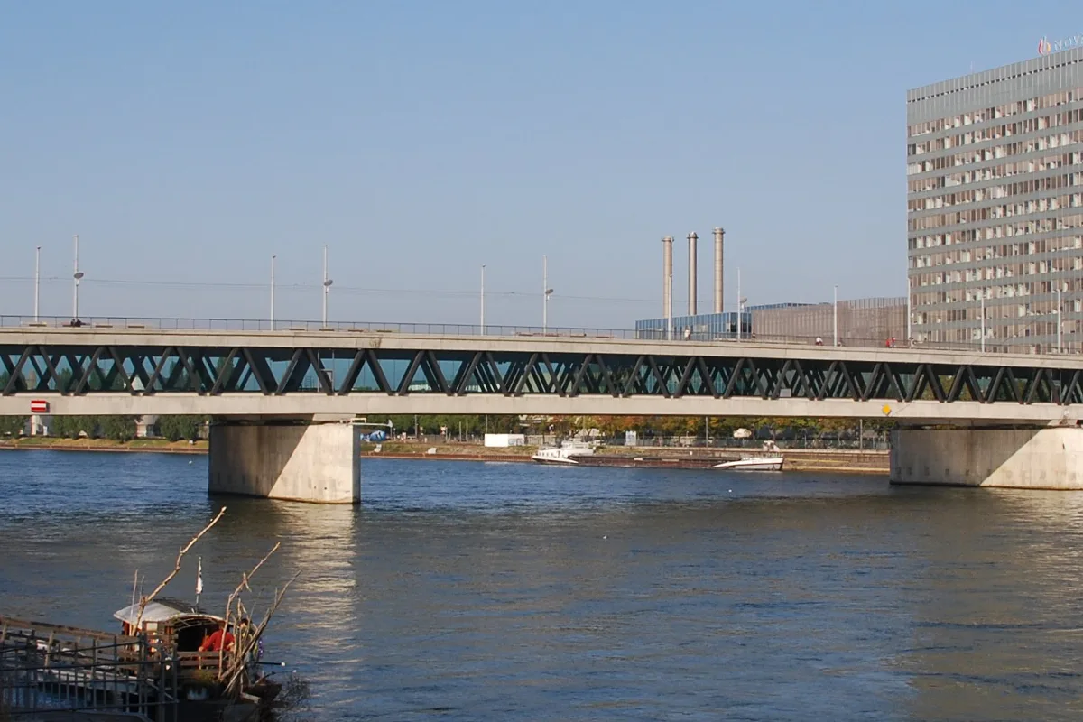 Basel: Schiffshavarie auf dem Rhein - Einstellung des Verfahrens