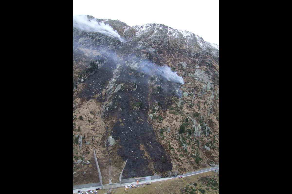 Medel: Flurbrand am Lukmanierpass 