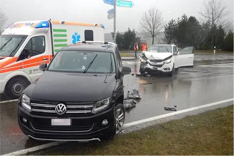 Märstetten TG - Beim Abbiegen kollidiert