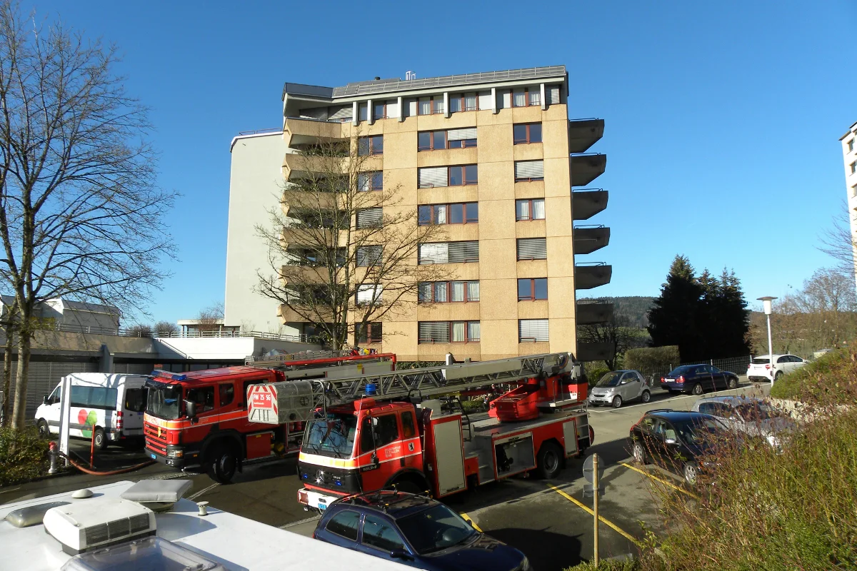 St. Galler Hausmeister entdeckt Mottbrand
