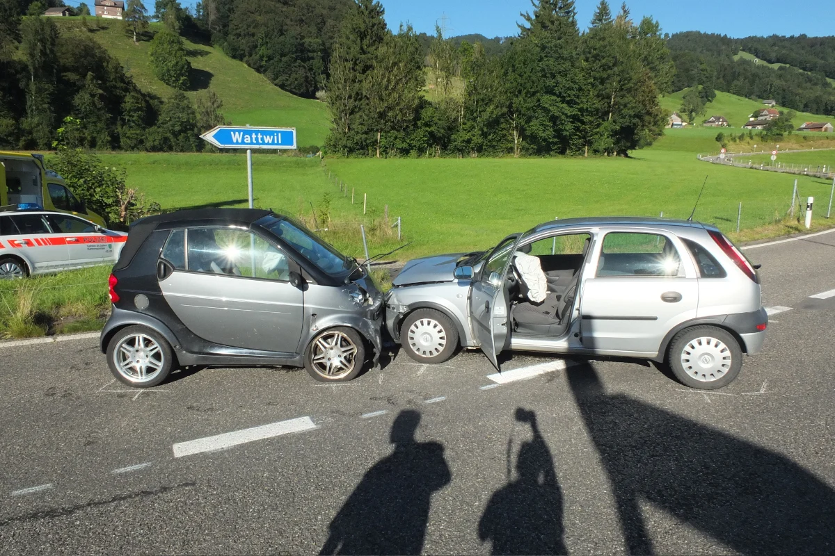 Auto-Kollision in Ebnat-Kappel SG