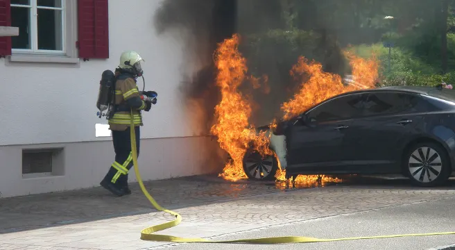 Fahrzeugbrand in Muttenz