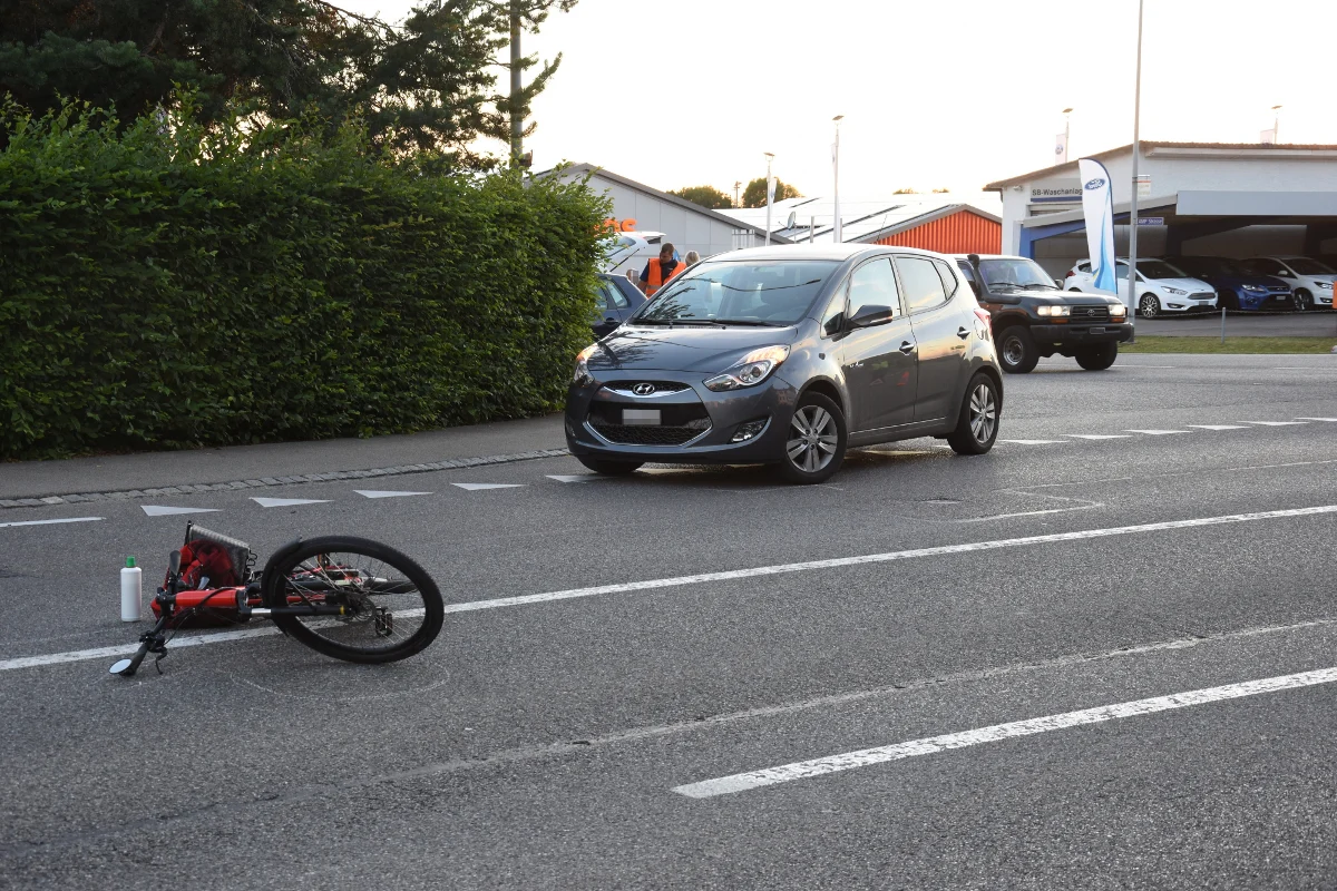 Bronschhofen SG - E-Bikerin unbestimmt verletzt