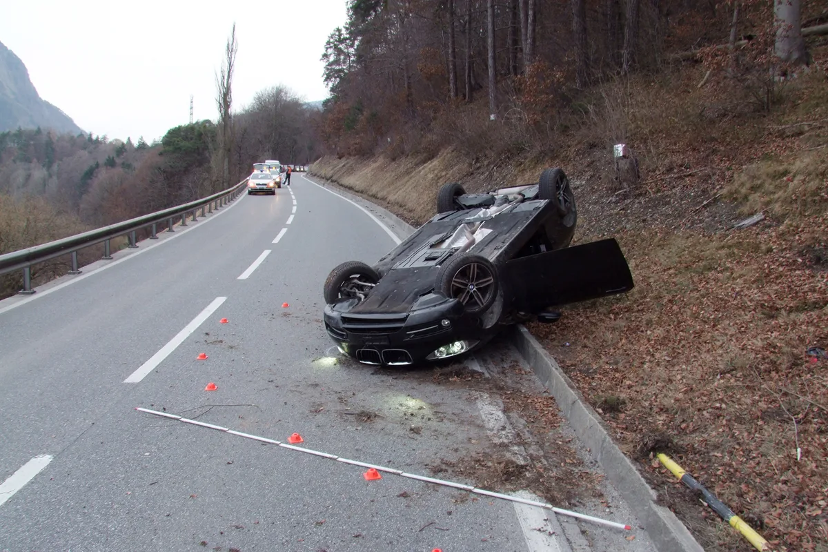 Verletzte bei Selbstcrash in Bonaduz