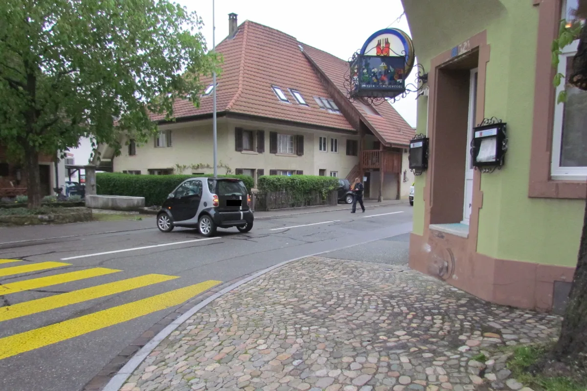 In Möhlin mit über zwei Promille gegen Restaurant-Mauer geprallt