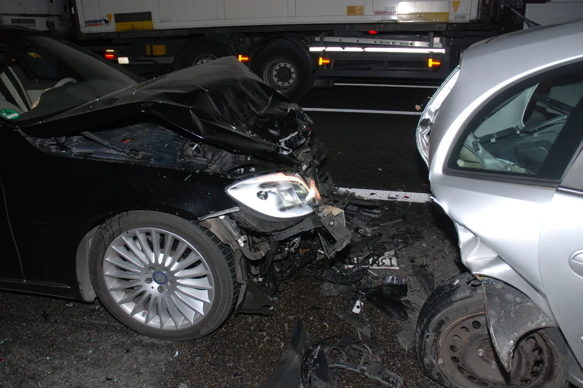 Mehrere Verletzte bei Crash auf der A1 in Gunzgen