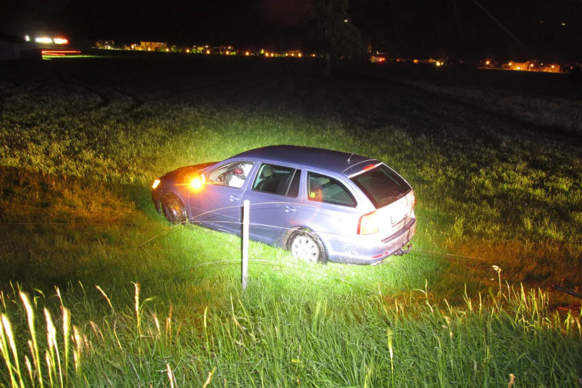 Näfels GL - Junger Autofahrer verunglückt auf dem Autobahnzubringer