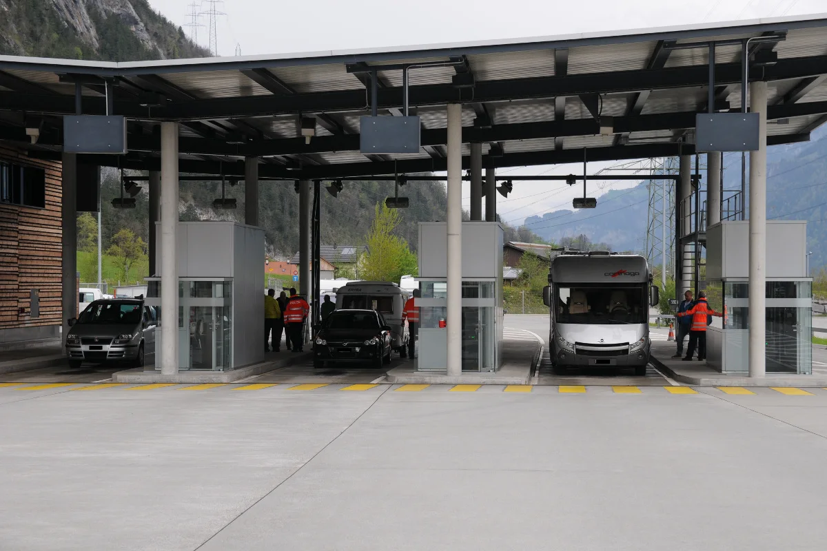 Erstfeld: Sicheres Reisen mit Freizeitfahrzeugen stösst auf grosses Interesse