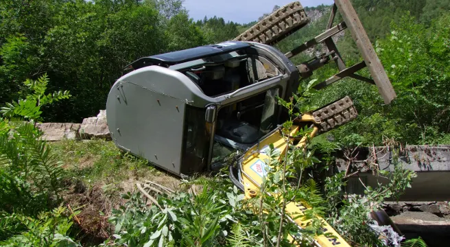 In Rossa mit Bagger verunfallt