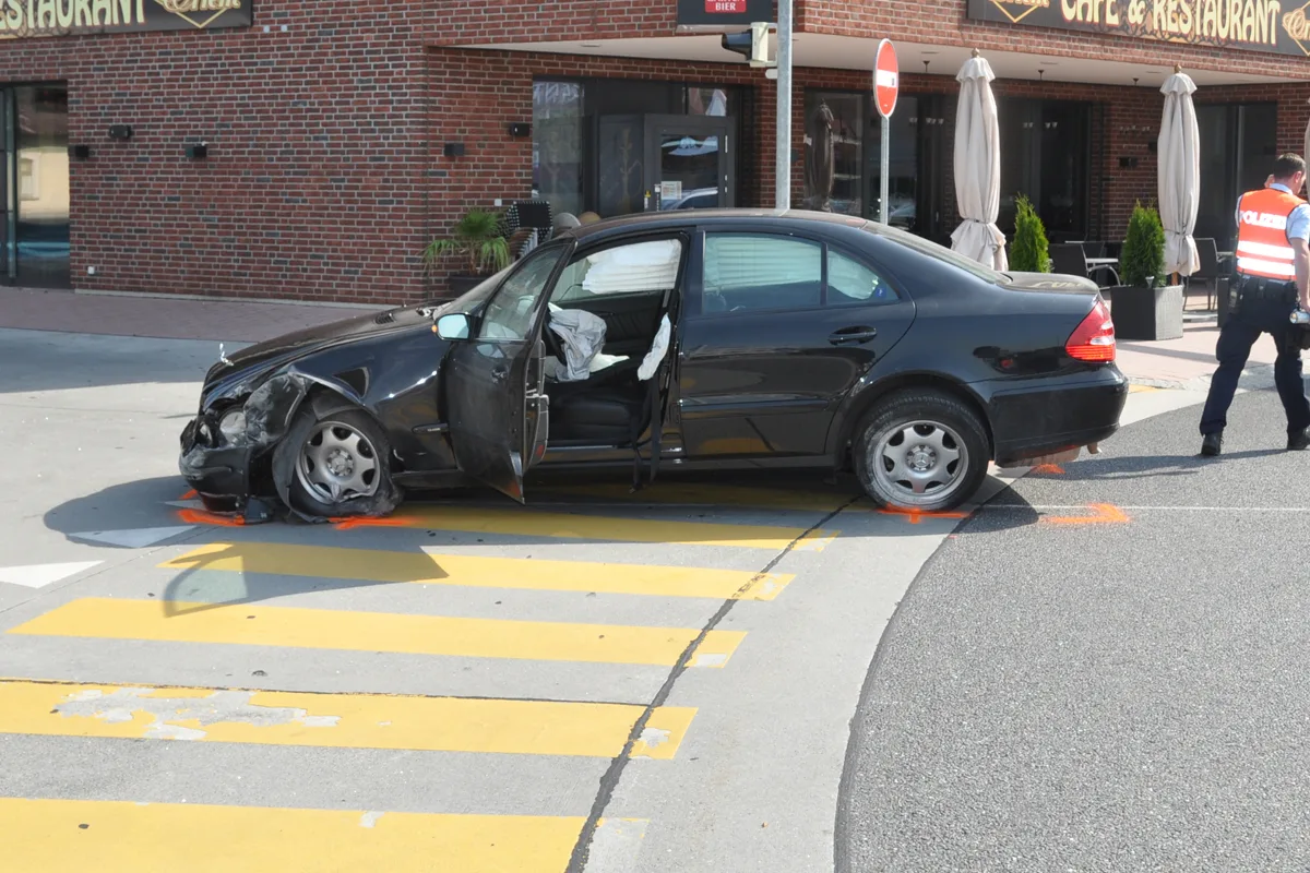 Verletzter Lenker durch Selbstunfall in Schaan