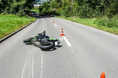 Schlieren ZH - Selbstunfall mit Motorrad