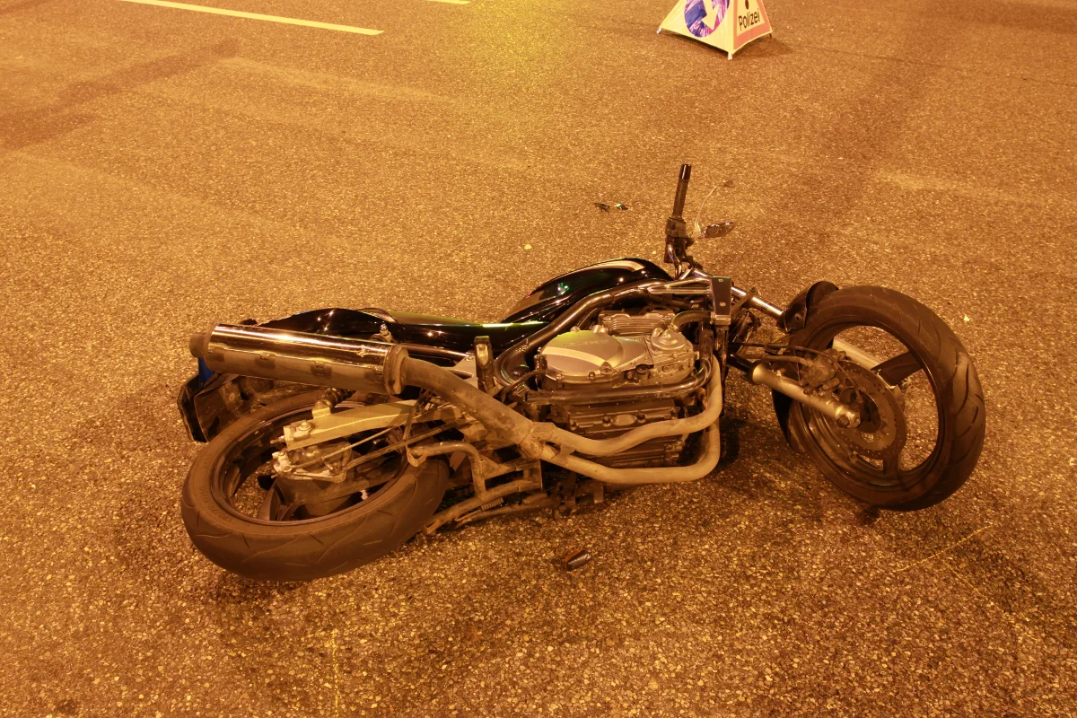 Töfffahrer verletzt sich bei Kollision in St. Gallen