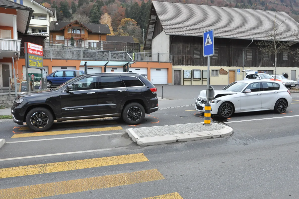 Vier Unfälle mit zwei Verletzten im "Ländle"