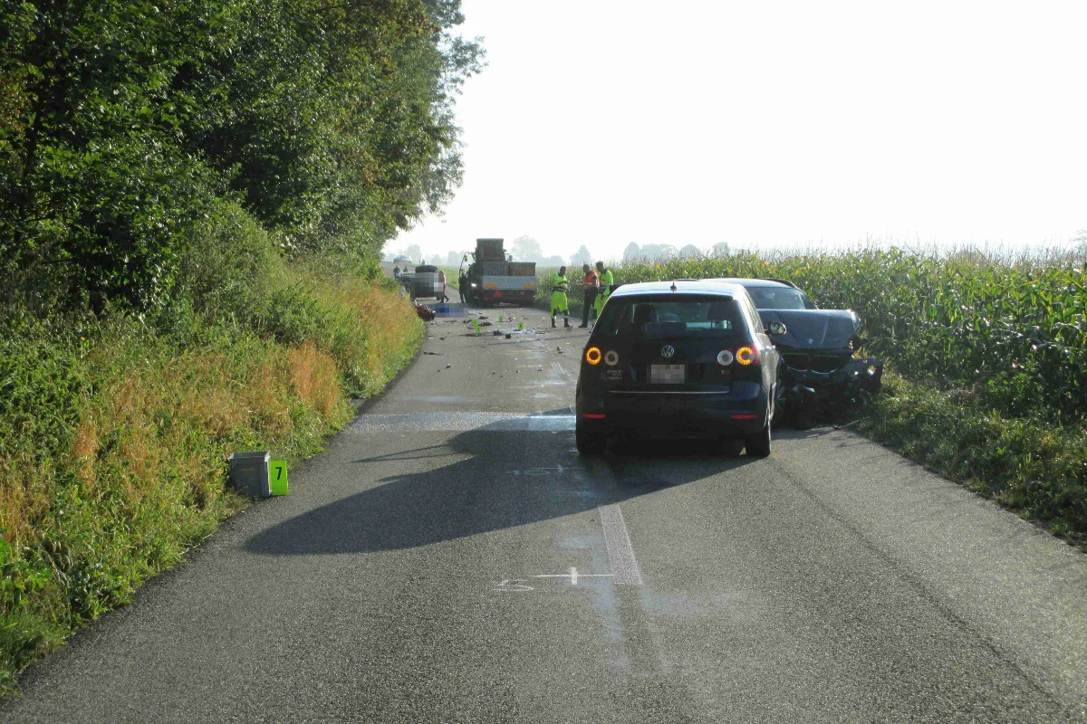 Schnottwil SO - Überholmanöver endet für jungen Töfffahrer tödlich