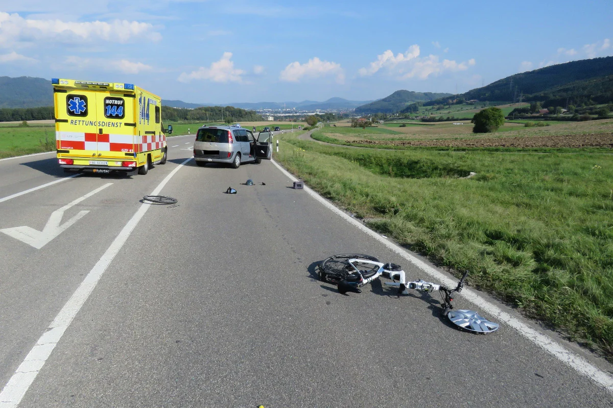 Zeiningen AG - Verkehrsunfall mit Schwerverletztem