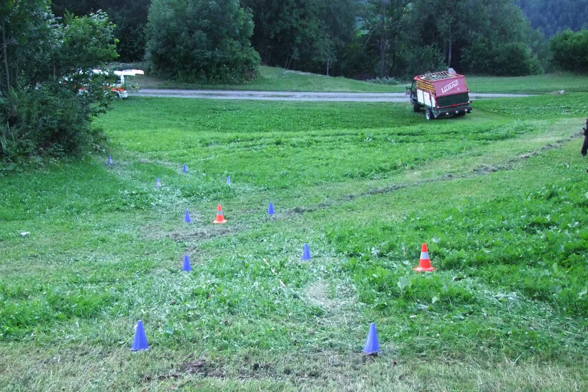 Landwirt in Obersaxen GR von Ladewagen überrollt!