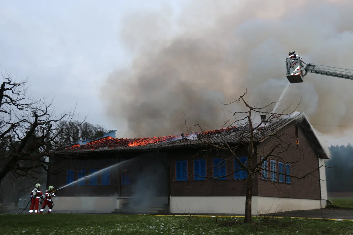Grossbrand im Schützenhaus Erlenbach