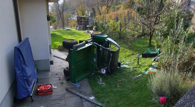 Verletzte Frau bei Unglück mit Traktor in Roveredo