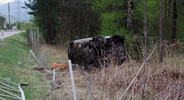 Schleuderfahrt nach Alleinunfall in Rothenbrunnen
