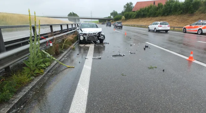 Aquaplaning führt zu Selbstcrash in Oberbüren