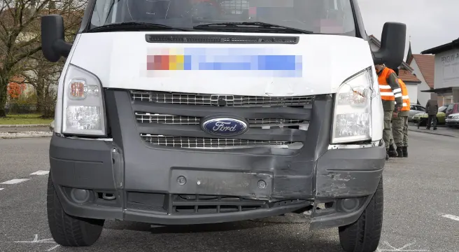 Zwei Personen bei Kollision in Oensingen verletzt