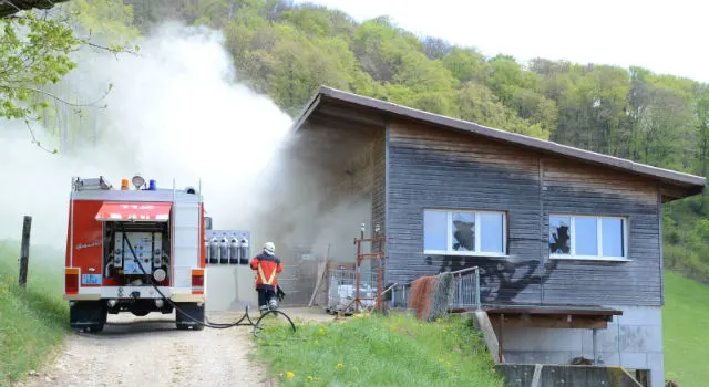 Grosser Feuerwehreinsatz in Buckten