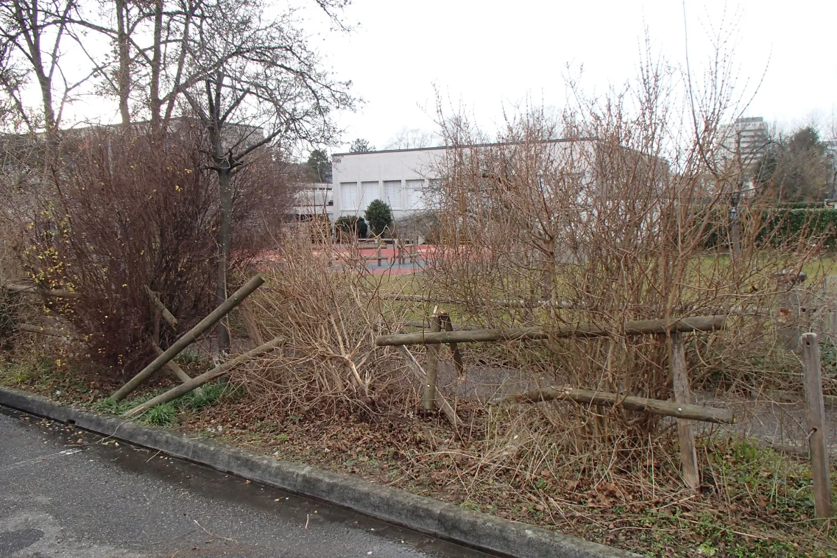 Nach Unfall in Nussbaumen aus dem Staub gemacht