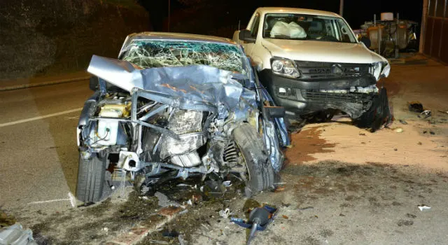 Betrunkener verursacht Frontalcrash in Leuggern