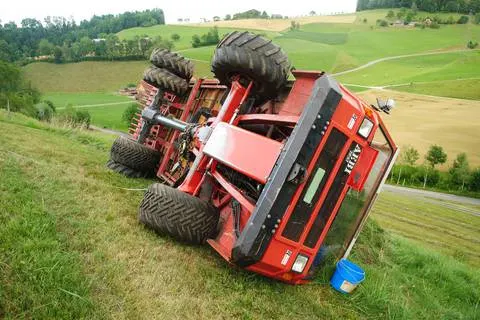 Rohrmatt LU - Landwirt verunglückt auf der Wiese
